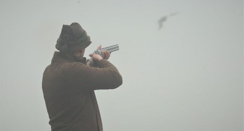 Aki le nem mond, jön! (1932)